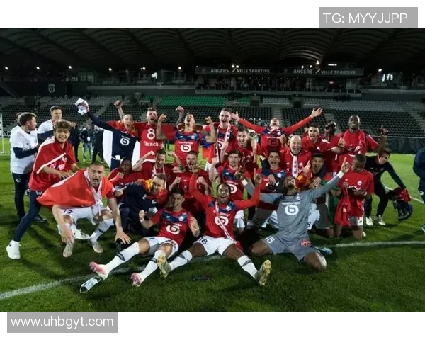 斯塔拉斯堡与布尔格的精彩对决揭示法甲新赛季的激烈竞争与战术博弈